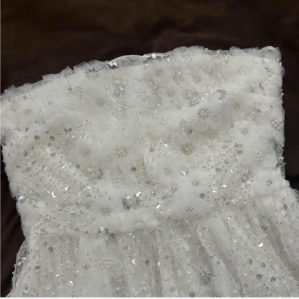 altar’d state demi embellished mini white sequin dress - Picture 5 of 6
